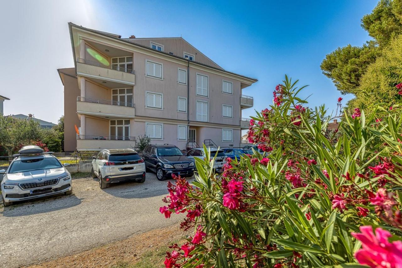 Enjoy At L&C Apartment Rovinj Luaran gambar